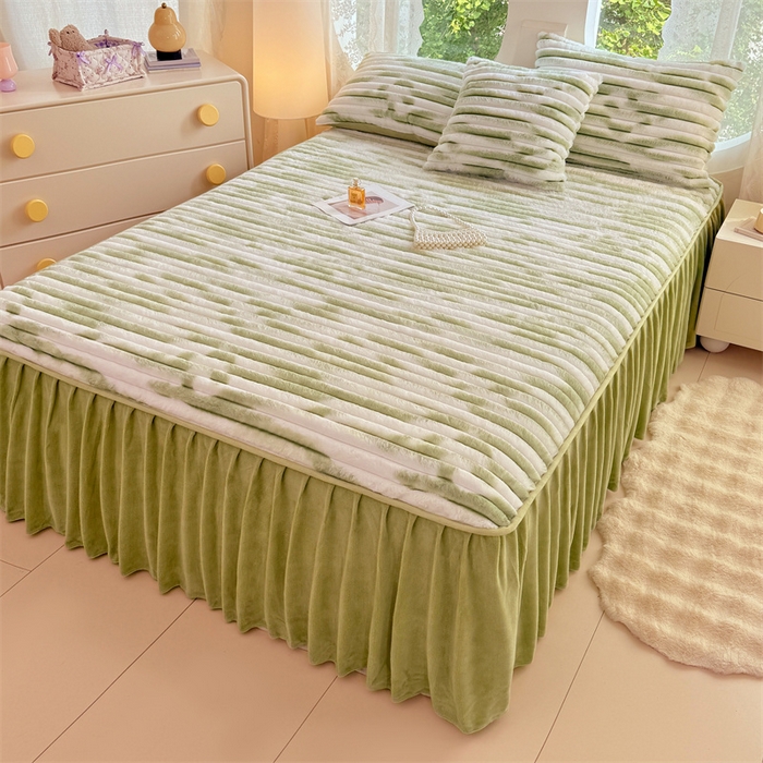 91家纺网 家纺一手货源 找家纺 梦舒羽 2025新款兔毛绒床裙法兰绒床垫保护罩牛奶绒床垫法莱绒床单罩-抽条 兔毛绒抽条-梦幻果绿