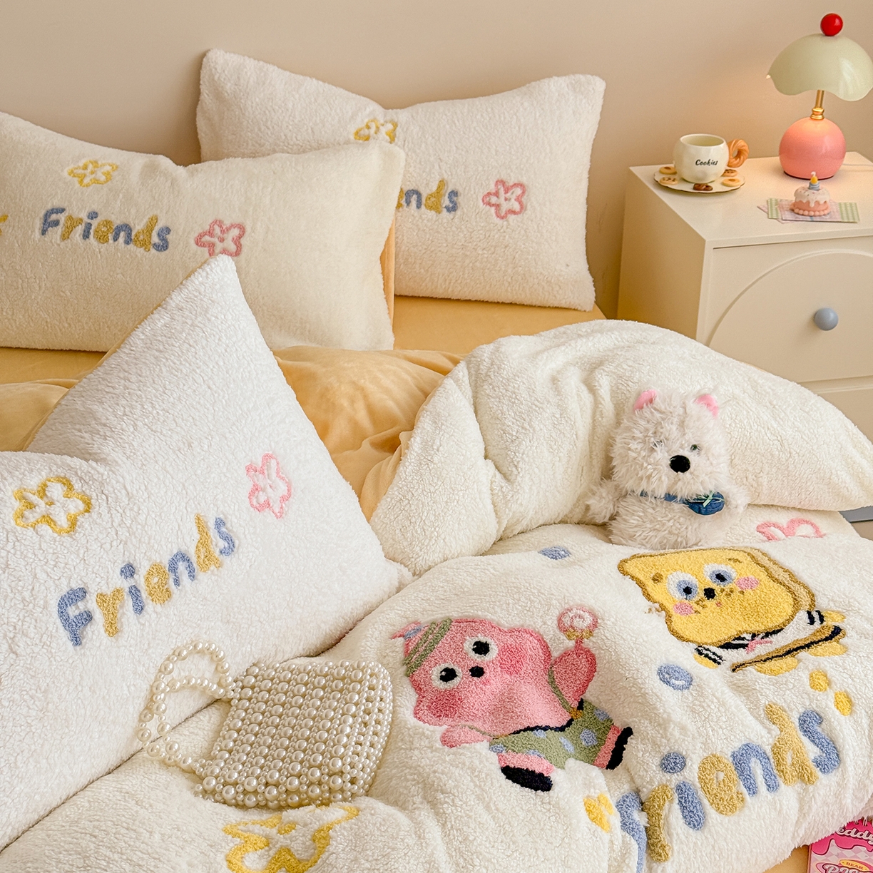 91家纺网 家纺一手货源 找家纺 （总）典曼家纺 2025新款A类羊羔绒刺绣四件套系列