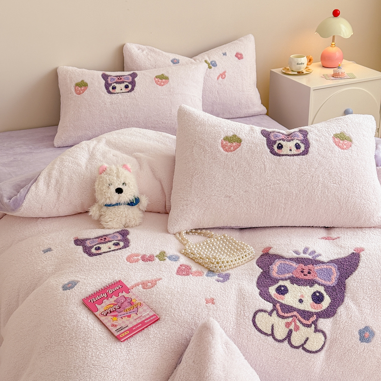 91家纺网 家纺一手货源 找家纺 典曼家纺 2025新款A类羊羔绒刺绣四件套系列 甜心宝贝