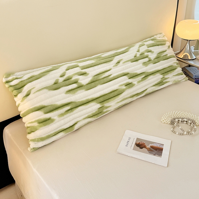 圣比熊 2025新款法莱绒双人枕套牛奶绒加长法兰绒枕芯套兔毛绒雪花绒枕头套-抽条 法莱绒抽条-梦幻果绿