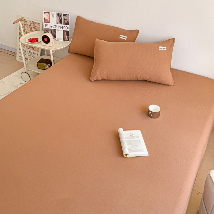 91家纺网 家纺一手货源 找家纺 澜妃 2025新款云感提花双层纱单床笠 床笠单件 红棕泡泡