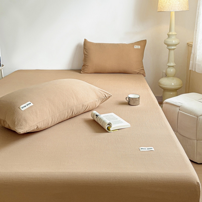 91家纺网 家纺一手货源 找家纺 澜妃 2025新款云感提花双层纱单床笠 床笠单件 黄驼泡泡