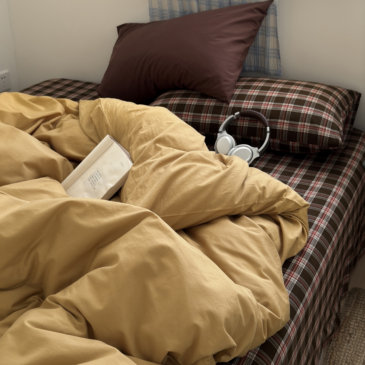 91家纺网 家纺一手货源 找家纺 （总）玖弘家居 2025新款纯色被套格子单混搭四件套