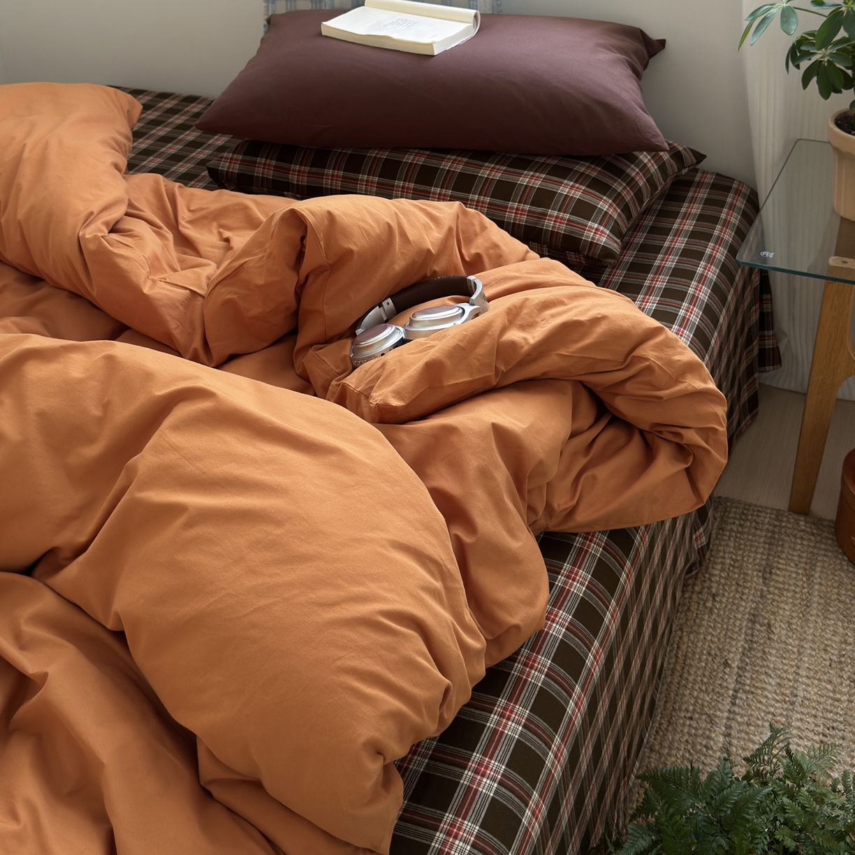 91家纺网 家纺一手货源 找家纺 （总）玖弘家居 2025新款纯色被套格子单混搭四件套