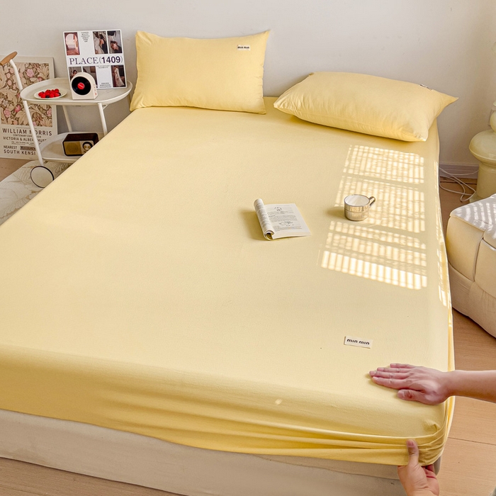 91家纺网 家纺一手货源 找家纺 澜妃 2025新款云感提花双层纱单床笠 床笠单件 米黄泡泡