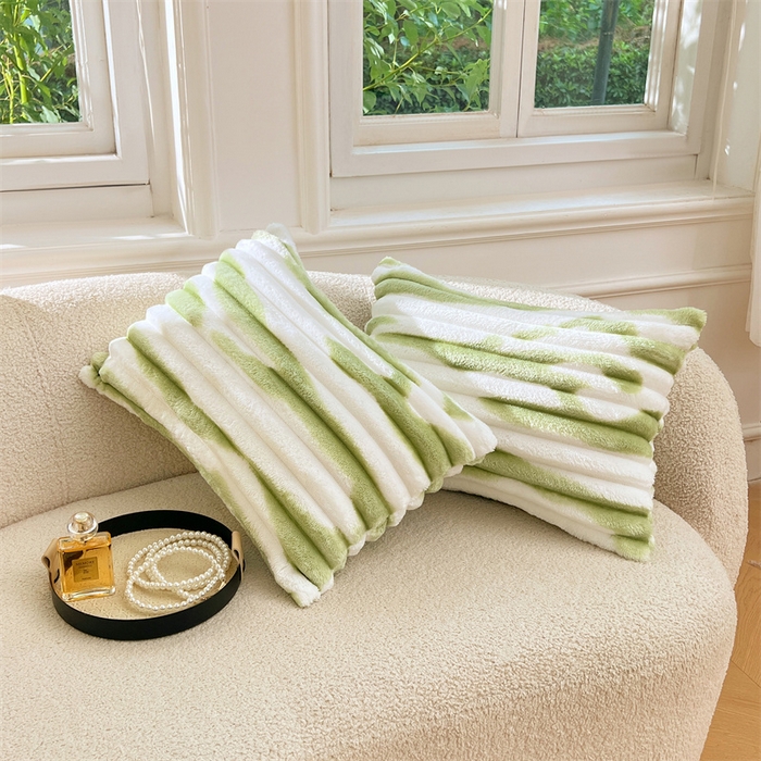 91家纺网 家纺一手货源 找家纺 梦舒羽 2025新款法莱绒抱枕套法兰绒枕套宿舍枕芯套兔毛绒30x50枕头套-抽条 法莱绒抽条-梦幻果绿