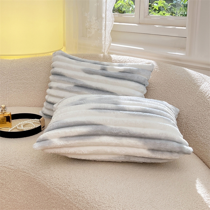 91家纺网 家纺一手货源 找家纺 梦舒羽 2025新款法莱绒抱枕套法兰绒枕套宿舍枕芯套兔毛绒30x50枕头套-抽条 法莱绒抽条-梦幻浅灰