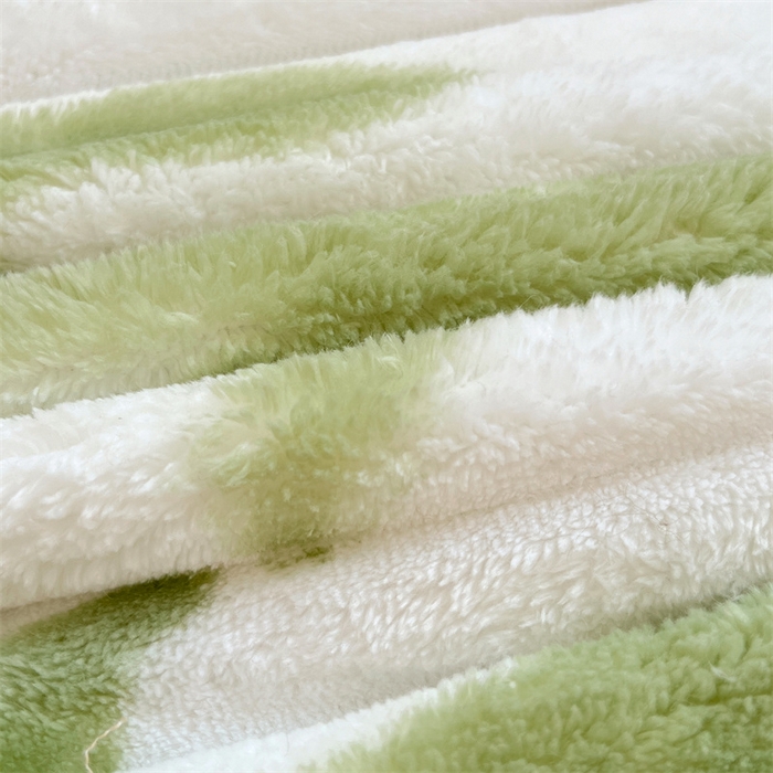 91家纺网 家纺一手货源 找家纺 梦舒羽 2025新款法莱绒抱枕套法兰绒枕套宿舍枕芯套兔毛绒30x50枕头套-抽条 法莱绒抽条-梦幻果绿