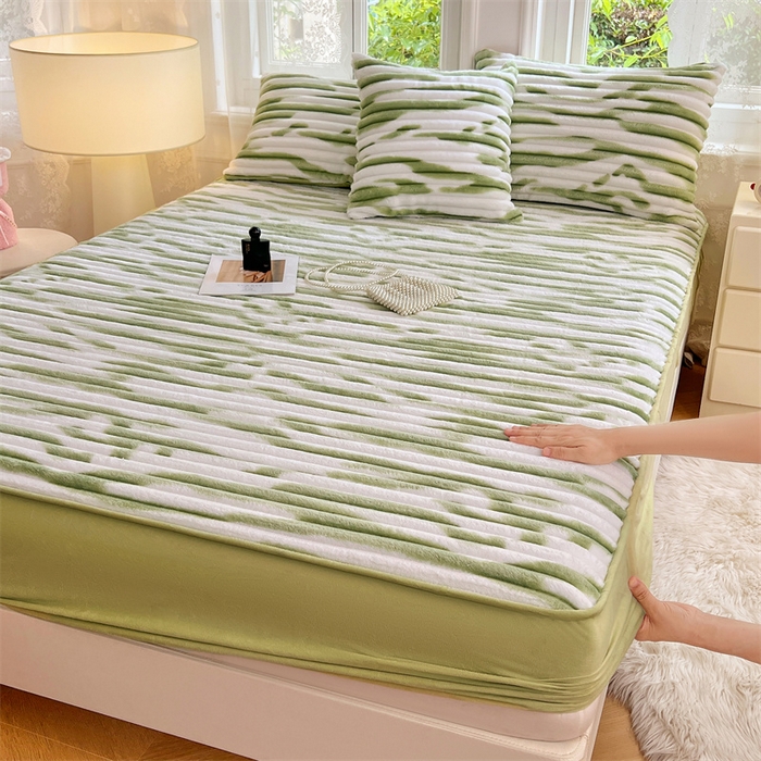 圣比熊 2025新款法莱绒床笠法兰绒床垫保护套牛奶绒兔毛绒席梦思床垫套-抽条 法莱绒抽条-梦幻果绿