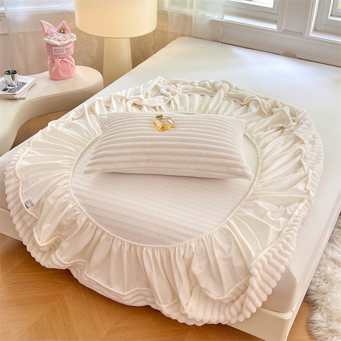 91家纺网 家纺一手货源 找家纺 圣比熊 2025新款法莱绒床笠法兰绒床垫保护套牛奶绒兔毛绒席梦思床垫套-抽条 法莱绒抽条-晨曦白