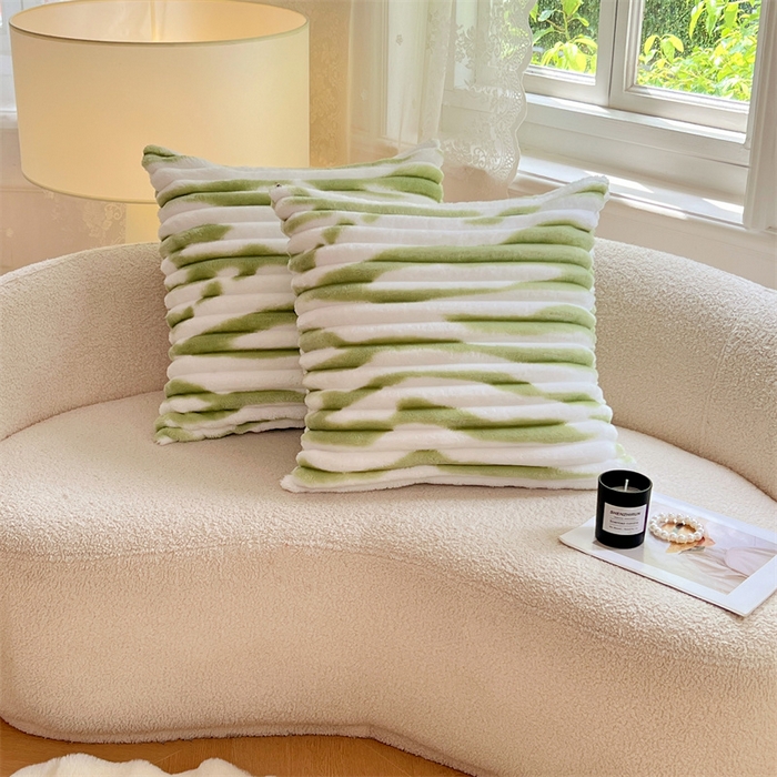 91家纺网 家纺一手货源 找家纺 梦舒羽 2025新款法莱绒抱枕套法兰绒枕套宿舍枕芯套兔毛绒枕头套-抽条 法莱绒抽条-梦幻果绿