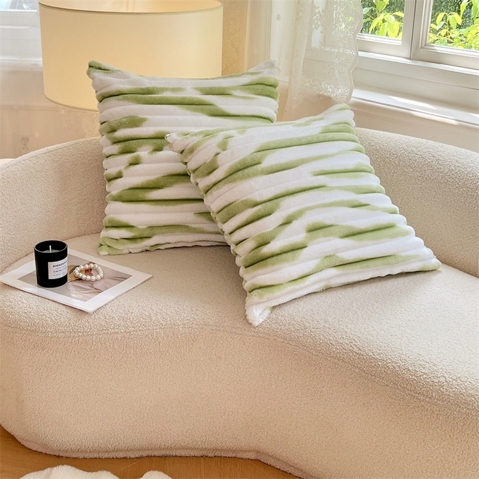 91家纺网 家纺一手货源 找家纺 梦舒羽 2025新款法莱绒抱枕套法兰绒枕套宿舍枕芯套兔毛绒枕头套-抽条 法莱绒抽条-梦幻果绿