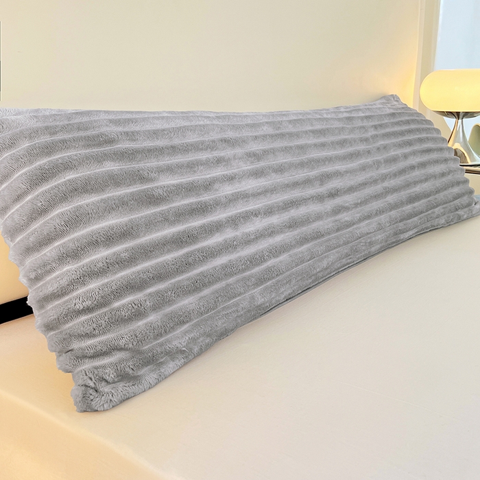 91家纺网 家纺一手货源 找家纺 梦舒羽 2025新款法莱绒双人枕套牛奶绒加长法兰绒枕芯套兔毛绒雪花绒枕头套-抽条 法莱绒抽条-烟雨灰