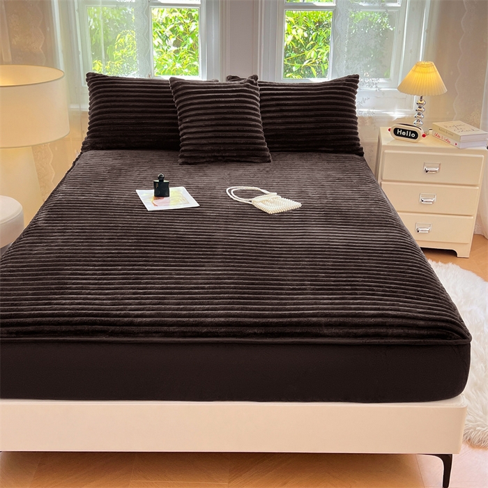 91家纺网 家纺一手货源 找家纺 梦舒羽 2025新款法莱绒床笠法兰绒床垫保护套牛奶绒兔毛绒席梦思床垫套-抽条 法莱绒抽条-咖啡色