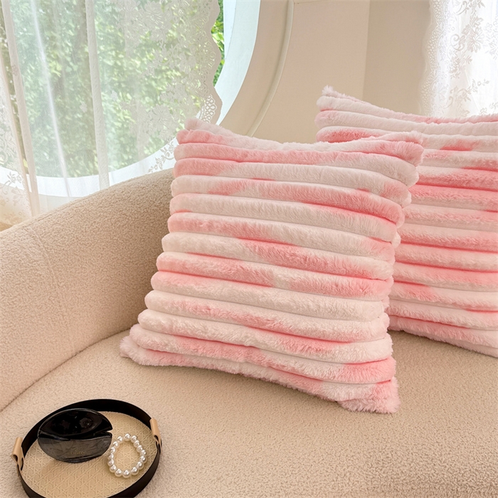 91家纺网 家纺一手货源 找家纺 圣比熊 2025新款兔毛绒抱枕套法兰绒枕套宿舍枕芯套法莱绒枕头套-抽条 兔毛绒抽条-梦幻樱粉