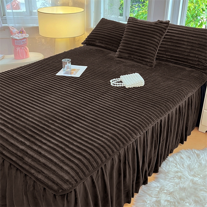 91家纺网 家纺一手货源 找家纺 梦舒羽 2025新款法莱绒床裙法兰绒床垫保护罩牛奶绒兔毛绒床垫床单罩-抽条 法莱绒抽条-咖啡色