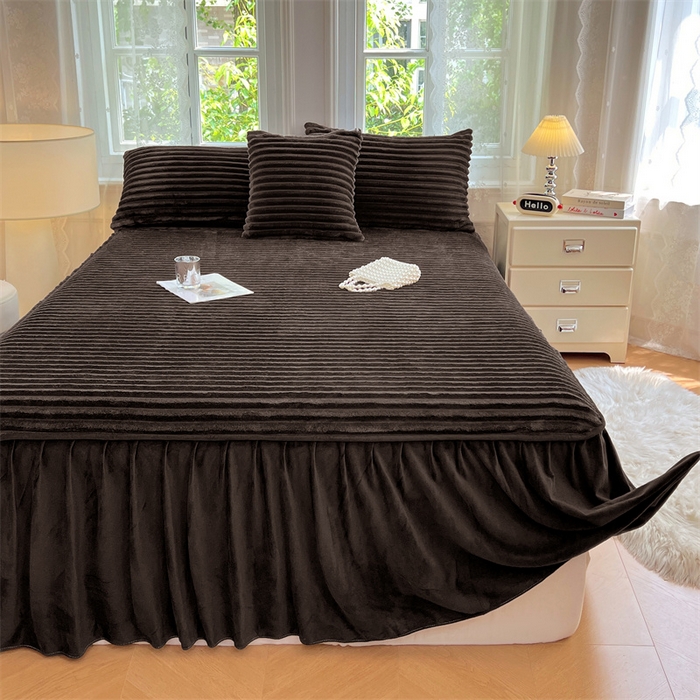 91家纺网 家纺一手货源 找家纺 梦舒羽 2025新款法莱绒床裙法兰绒床垫保护罩牛奶绒兔毛绒床垫床单罩-抽条 法莱绒抽条-咖啡色