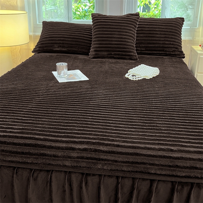 91家纺网 家纺一手货源 找家纺 梦舒羽 2025新款法莱绒床裙法兰绒床垫保护罩牛奶绒兔毛绒床垫床单罩-抽条 法莱绒抽条-咖啡色