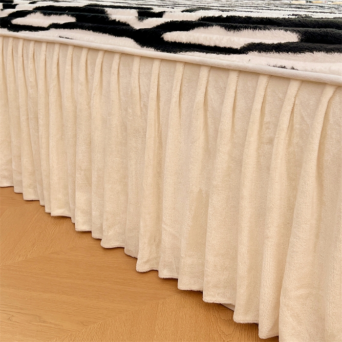 91家纺网 家纺一手货源 找家纺 梦舒羽 2025新款法莱绒床裙法兰绒床垫保护罩牛奶绒兔毛绒床垫床单罩-抽条 法莱绒抽条-梦幻墨白