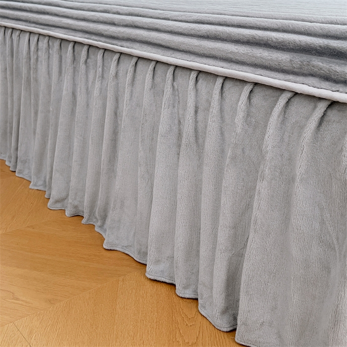 91家纺网 家纺一手货源 找家纺 梦舒羽 2025新款法莱绒床裙法兰绒床垫保护罩牛奶绒兔毛绒床垫床单罩-抽条 法莱绒抽条-烟雨灰