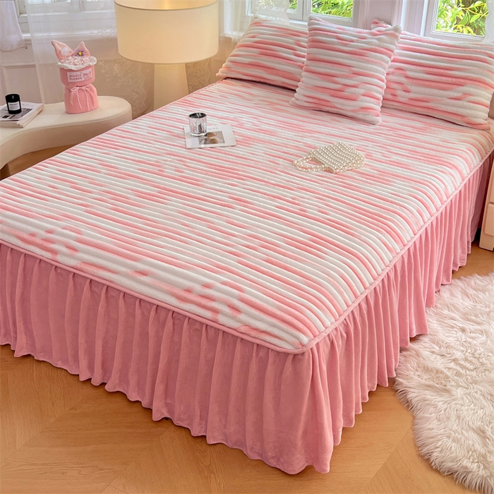 91家纺网 家纺一手货源 找家纺 梦舒羽 2025新款法莱绒床裙法兰绒床垫保护罩牛奶绒兔毛绒床垫床单罩-抽条 法莱绒抽条-梦幻樱粉