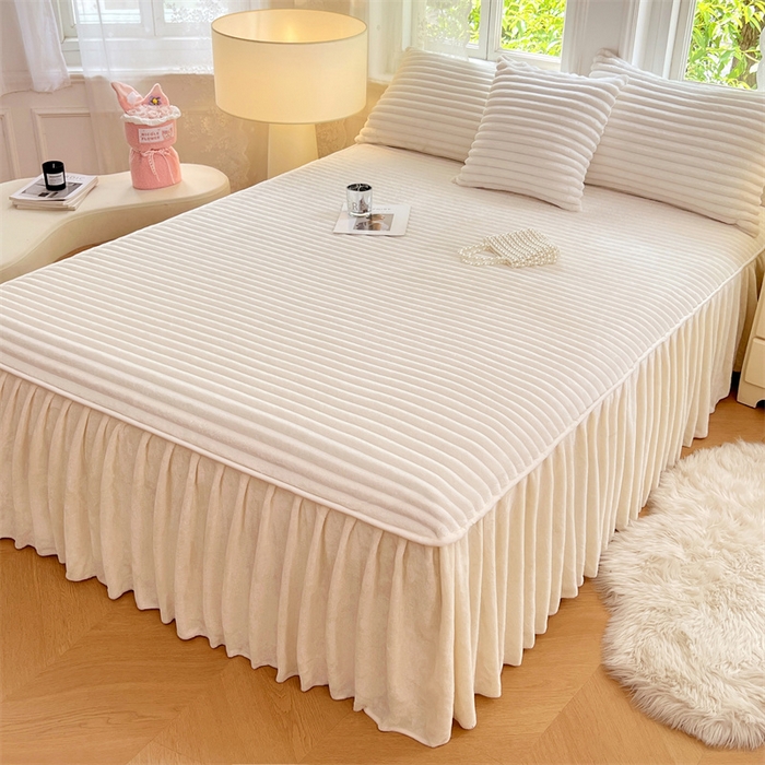 91家纺网 家纺一手货源 找家纺 梦舒羽 2025新款法莱绒床裙法兰绒床垫保护罩牛奶绒兔毛绒床垫床单罩-抽条 法莱绒抽条-晨曦白