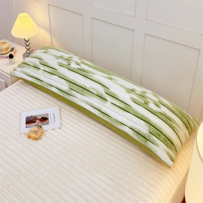 91家纺网 家纺一手货源 找家纺 圣比熊 2025新款兔毛绒双人枕套牛奶绒加长法兰绒枕芯套法莱绒枕头套-抽条 兔毛绒抽条-梦幻果绿