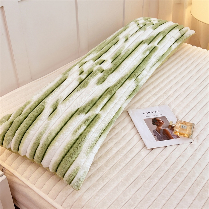 91家纺网 家纺一手货源 找家纺 圣比熊 2025新款兔毛绒双人枕套牛奶绒加长法兰绒枕芯套法莱绒枕头套-抽条 兔毛绒抽条-梦幻果绿