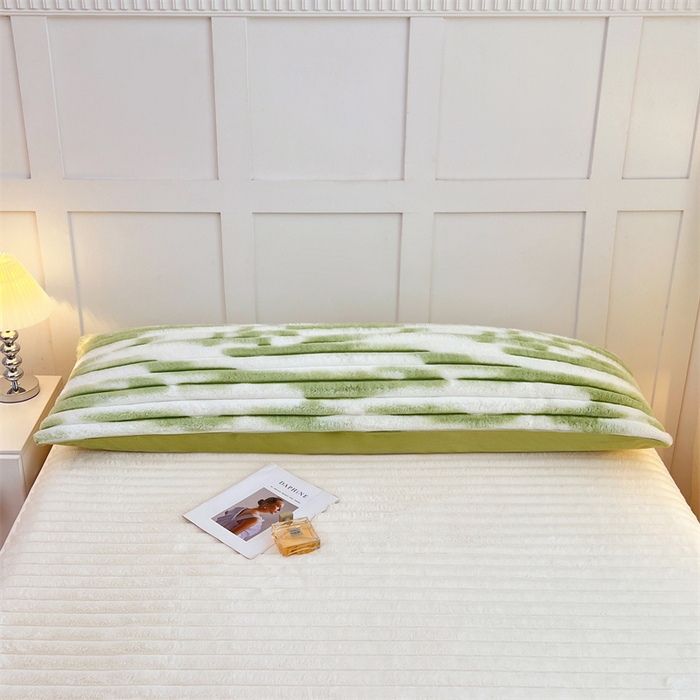 91家纺网 家纺一手货源 找家纺 圣比熊 2025新款兔毛绒双人枕套牛奶绒加长法兰绒枕芯套法莱绒枕头套-抽条 兔毛绒抽条-梦幻果绿