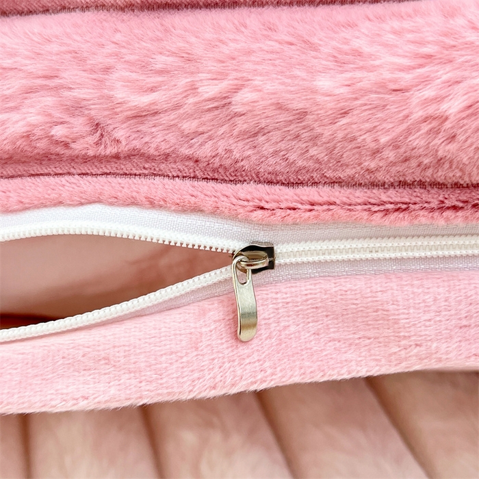 91家纺网 家纺一手货源 找家纺 圣比熊 2025新款兔毛绒双人枕套牛奶绒加长法兰绒枕芯套法莱绒枕头套-抽条 兔毛绒抽条-云梦粉