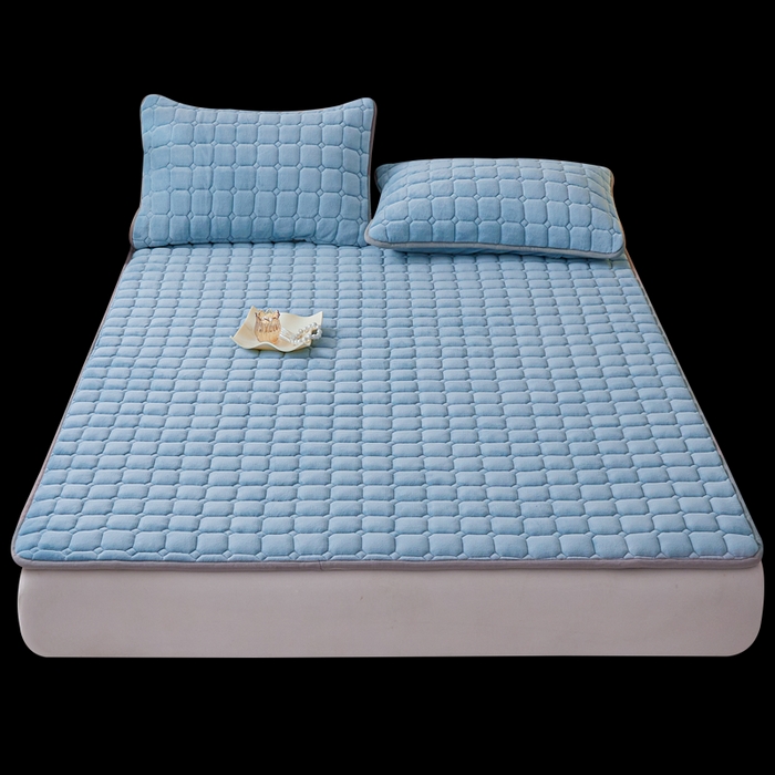 91家纺网 家纺一手货源 找家纺 丽诺床垫 2025新款高克重宝宝绒纯色抗菌床褥 星空蓝