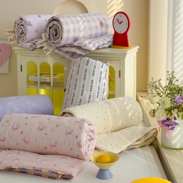 91家纺网 家纺一手货源 找家纺 （总）澜妃 2025新款云感双层纱抗菌贝壳边夏被夏凉被空调被