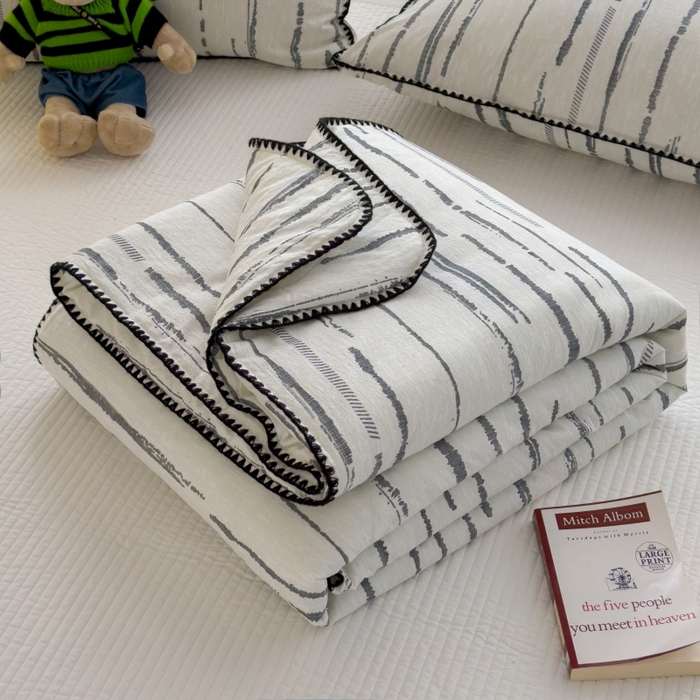 91家纺网 家纺一手货源 找家纺 澜妃 2025新款云感双层纱抗菌贝壳边夏被夏凉被空调被 贝壳边-云边星辰