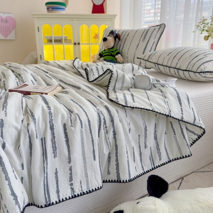 91家纺网 家纺一手货源 找家纺 澜妃 2025新款云感双层纱抗菌贝壳边夏被夏凉被空调被 贝壳边-云边星辰