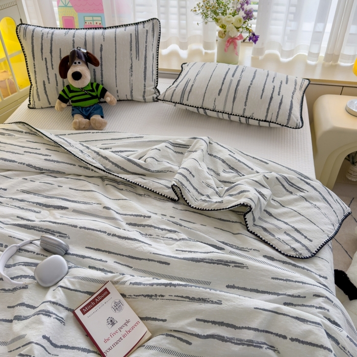 91家纺网 家纺一手货源 找家纺 澜妃 2025新款云感双层纱抗菌贝壳边夏被夏凉被空调被 贝壳边-云边星辰