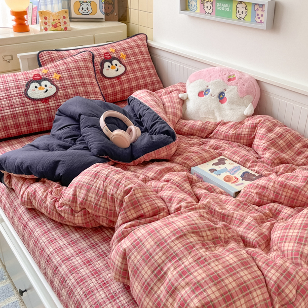 91家纺网 家纺一手货源 找家纺 云玲时尚 2025新款云感懒人冬季一体被床盖四件套 企鹅