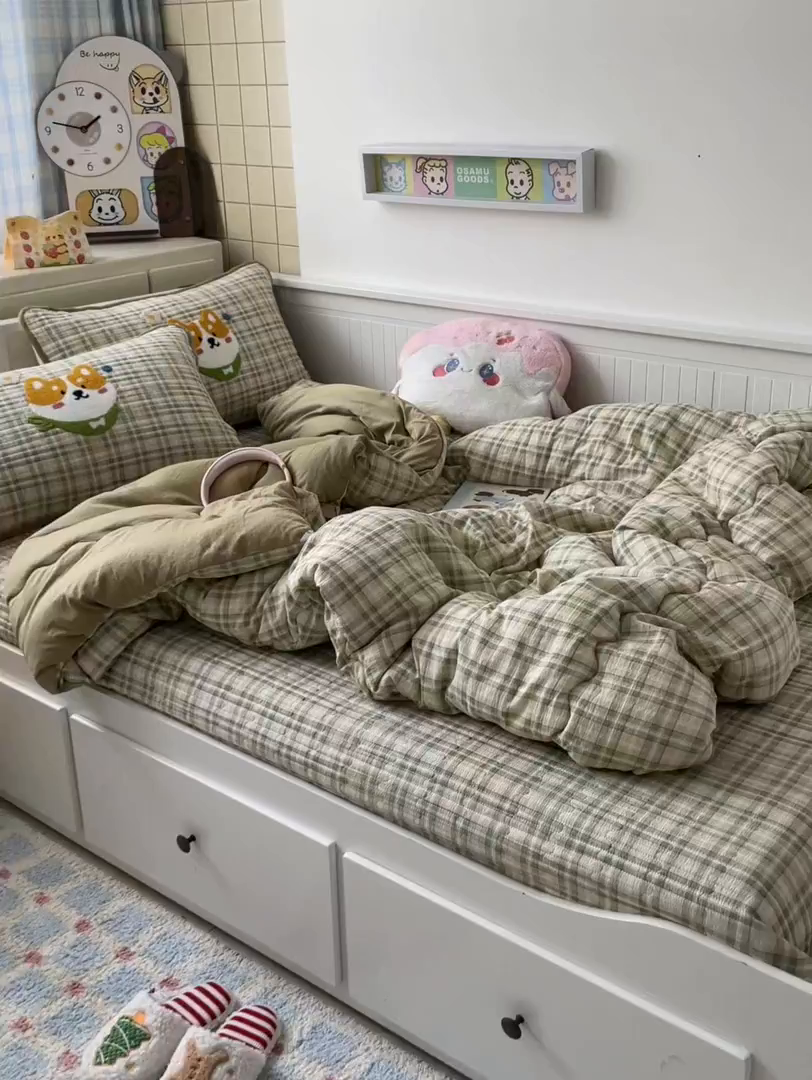 91家纺网 家纺一手货源 找家纺 云玲时尚 2025新款云感懒人冬季一体被床盖四件套 幸运狗