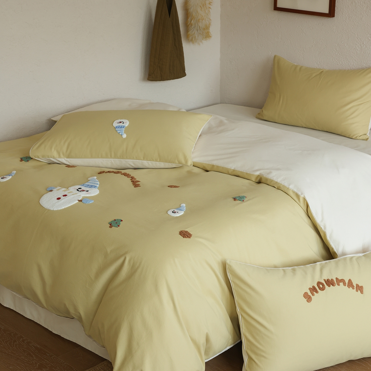 91家纺网 家纺一手货源 找家纺 （总）时光里 2025新款全棉100S卡通风磨毛毛巾绣四件套