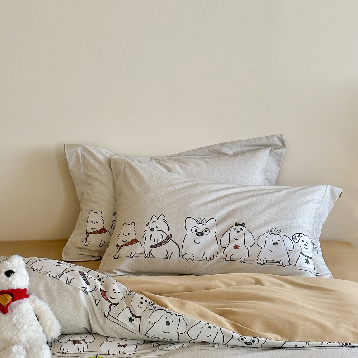 91家纺网 家纺一手货源 找家纺 时年家纺 2025新款全棉磨毛大版卡通印花系列套件 小奥汀