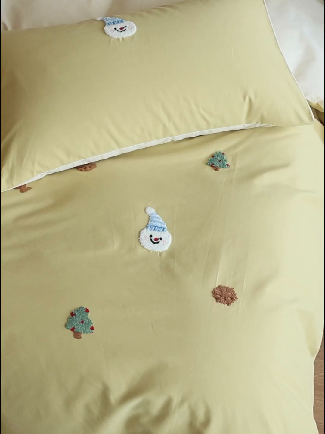 91家纺网 家纺一手货源 找家纺 （总）时光里 2025新款全棉100S卡通风磨毛毛巾绣四件套