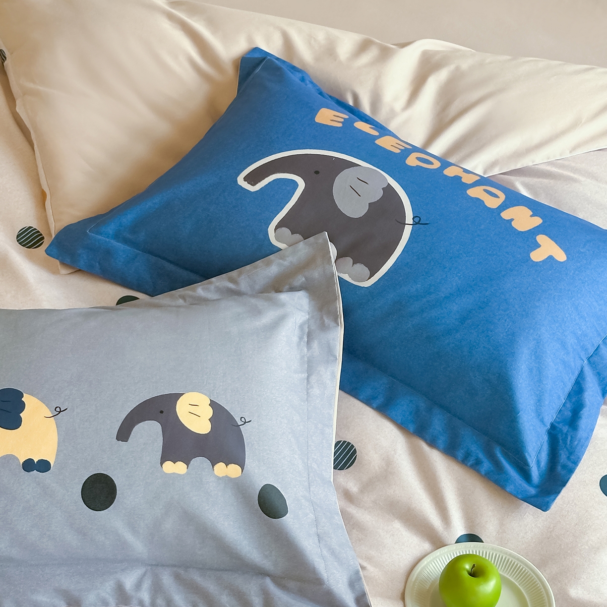 91家纺网 家纺一手货源 找家纺 时年家纺 2025新款全棉磨毛大版卡通印花系列套件 安静小象