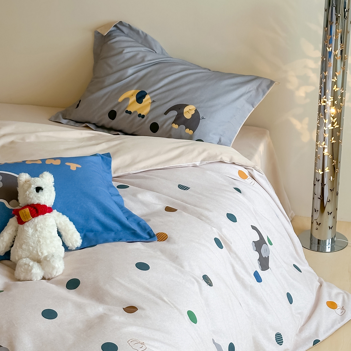 91家纺网 家纺一手货源 找家纺 时年家纺 2025新款全棉磨毛大版卡通印花系列套件 安静小象