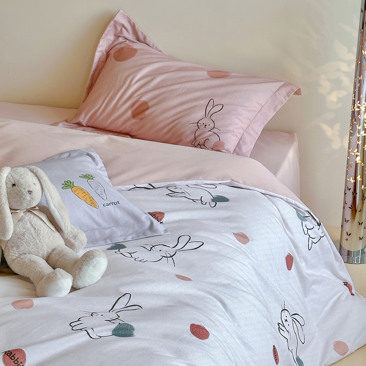 91家纺网 家纺一手货源 找家纺 时年家纺 2025新款全棉磨毛大版卡通印花系列套件 波点兔