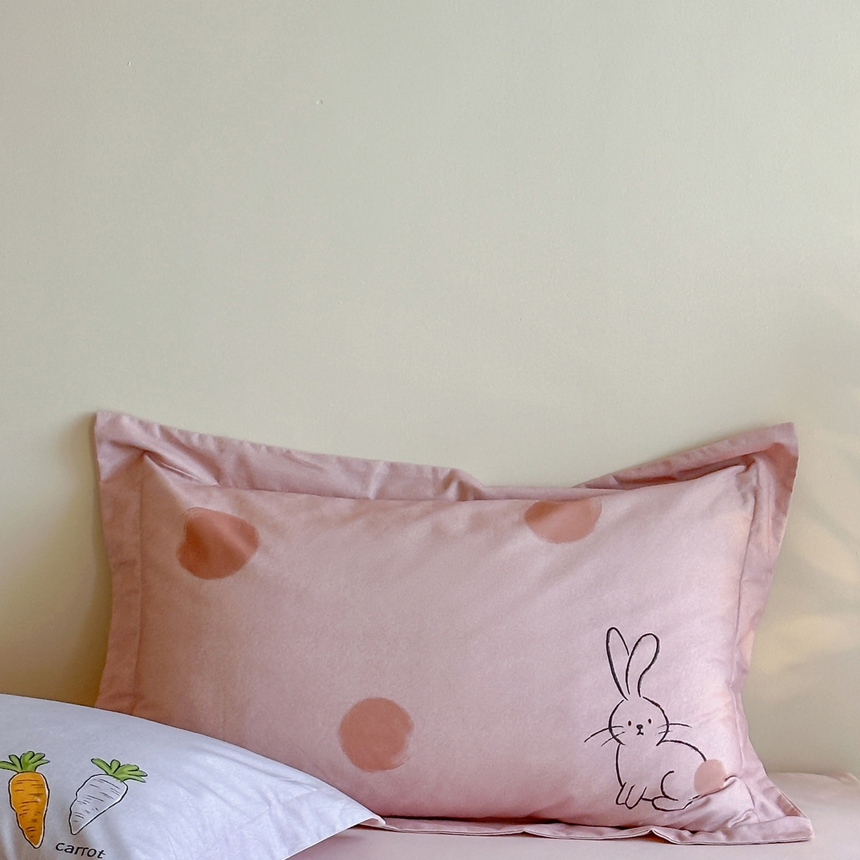 91家纺网 家纺一手货源 找家纺 时年家纺 2025新款全棉磨毛大版卡通印花系列套件 波点兔