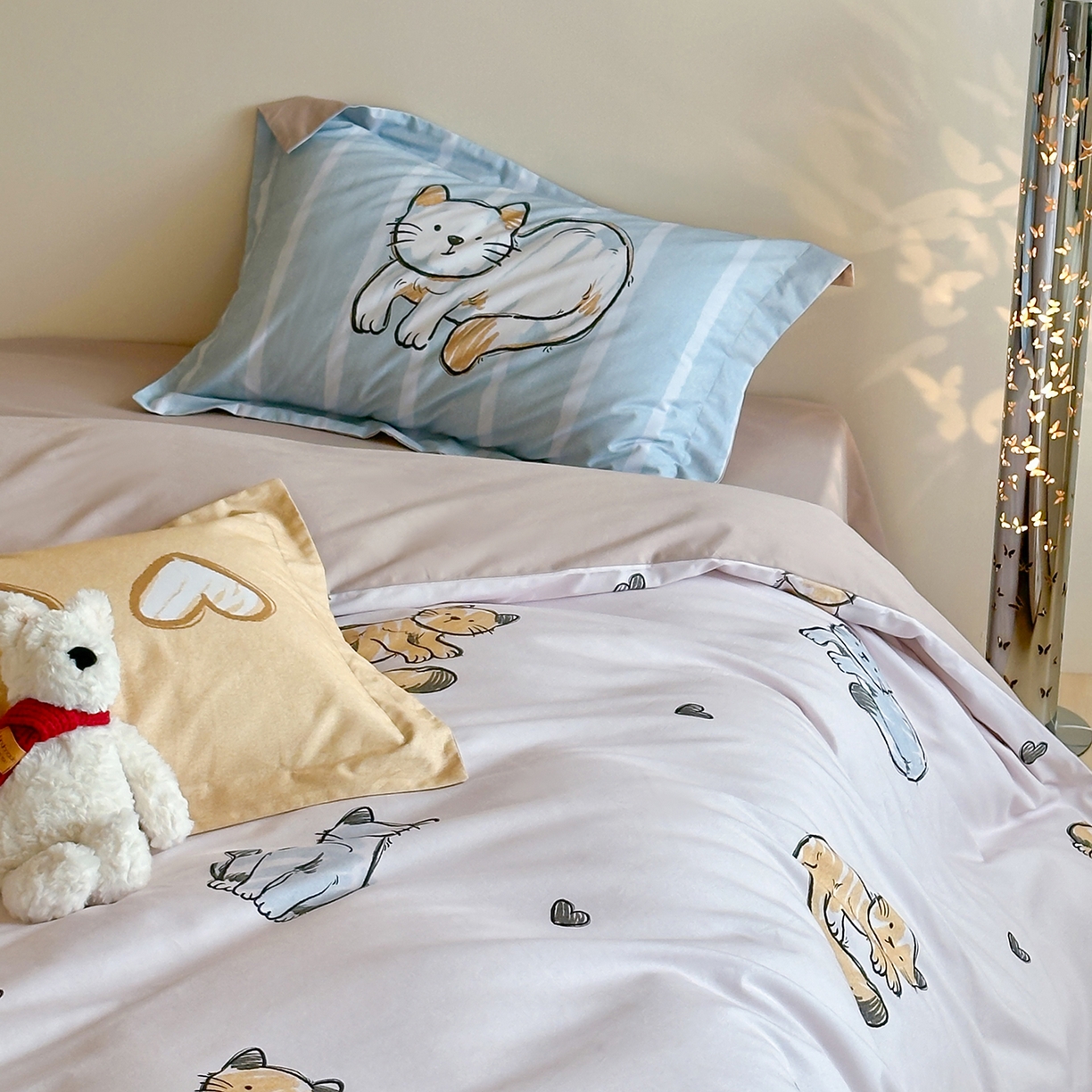 91家纺网 家纺一手货源 找家纺 时年家纺 2025新款全棉磨毛大版卡通印花系列套件 慵懒猫咪