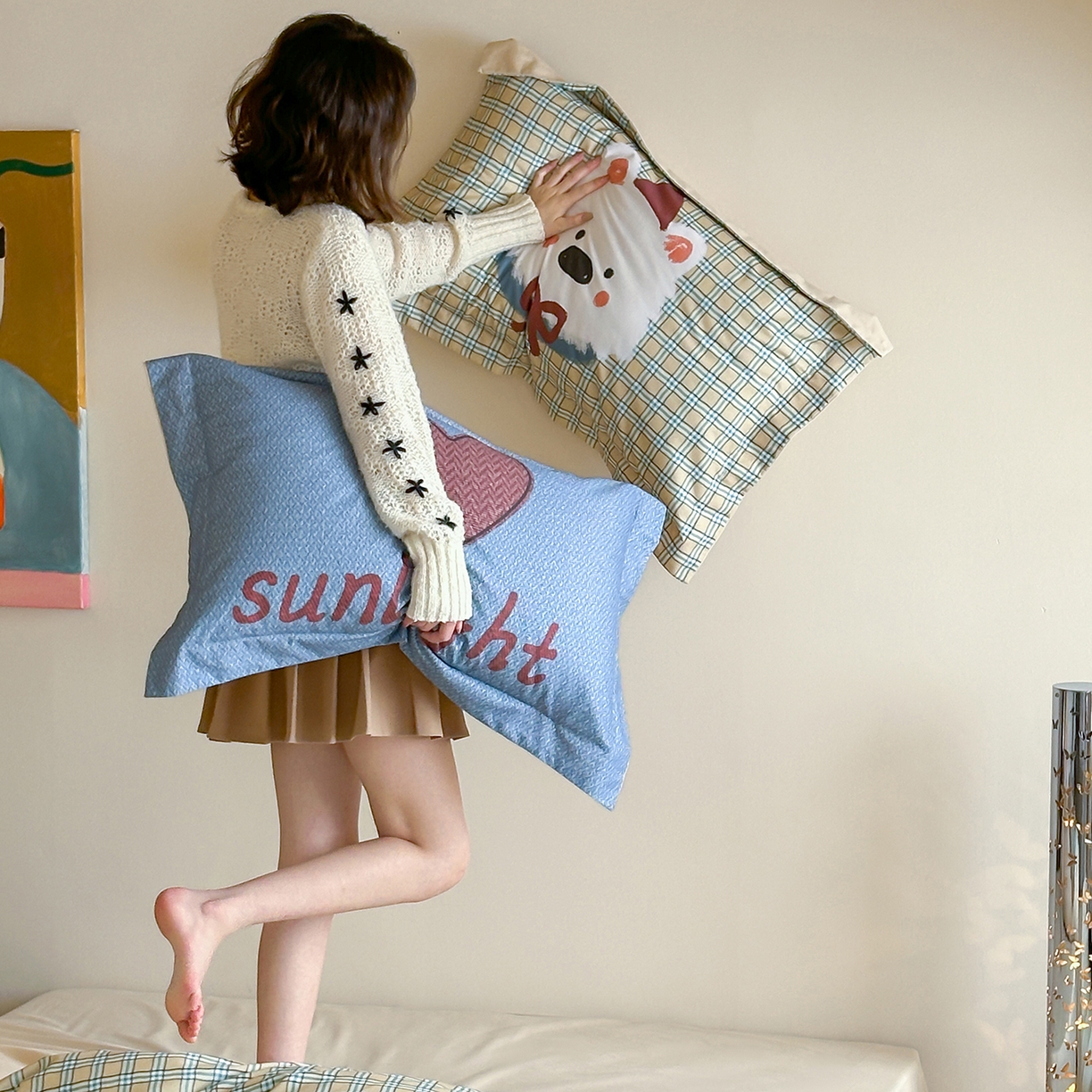 91家纺网 家纺一手货源 找家纺 时年家纺 2025新款全棉磨毛大版卡通印花系列套件 爱心熊