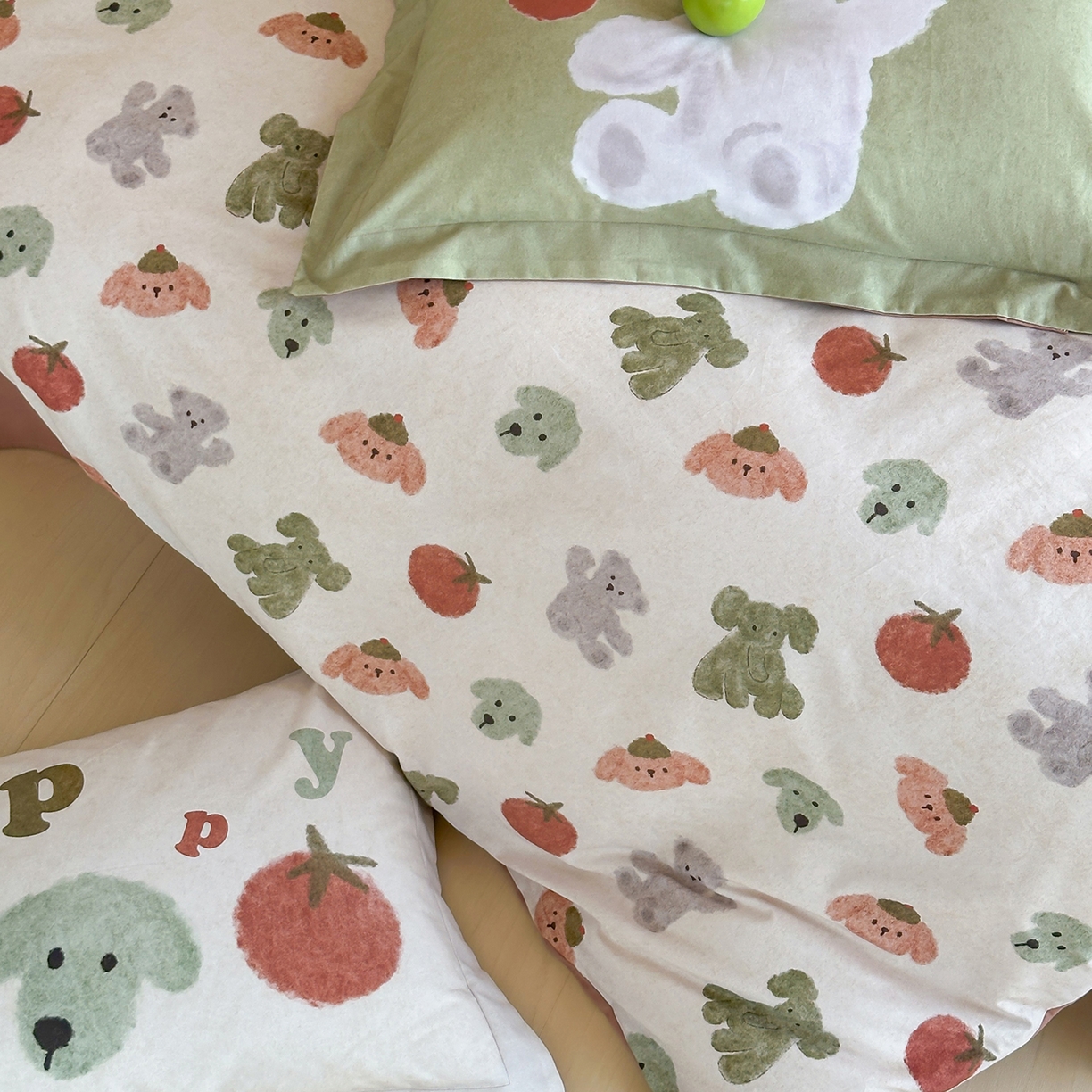 91家纺网 家纺一手货源 找家纺 时年家纺 2025新款全棉磨毛大版卡通印花系列套件 奶油玩偶