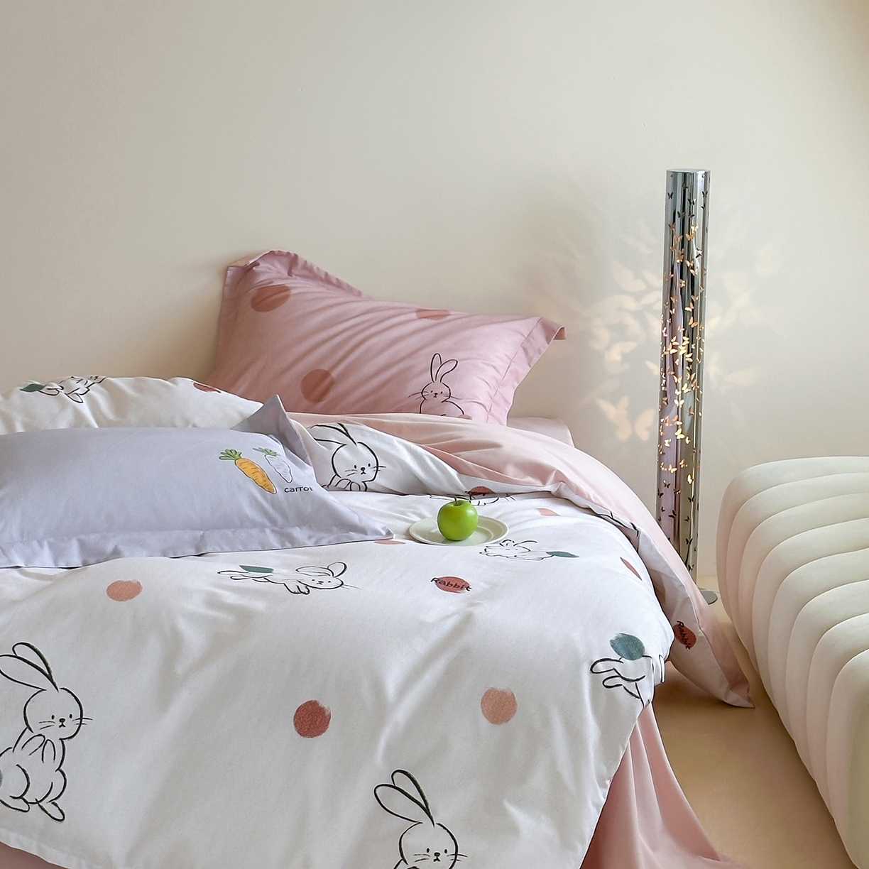 91家纺网 家纺一手货源 找家纺 时年家纺 2025新款全棉磨毛大版卡通印花系列套件 波点兔