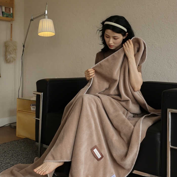 91家纺网 家纺一手货源 找家纺 （总）法芙娜家纺 2025新款简约纯色仿羊绒毯【1m券后价格不得低于88元 1.5m券后价格不得低于148元 2m券后价格不得低于168元】