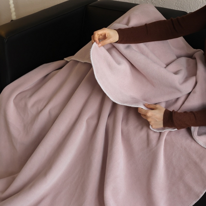 91家纺网 家纺一手货源 找家纺 法芙娜家纺 2025新款简约纯色仿羊绒毯【1m券后价格不得低于88元 1.5m券后价格不得低于148元 2m券后价格不得低于168元】 暮山紫